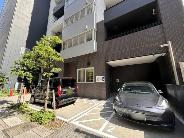 (駐車場) (駐車場)