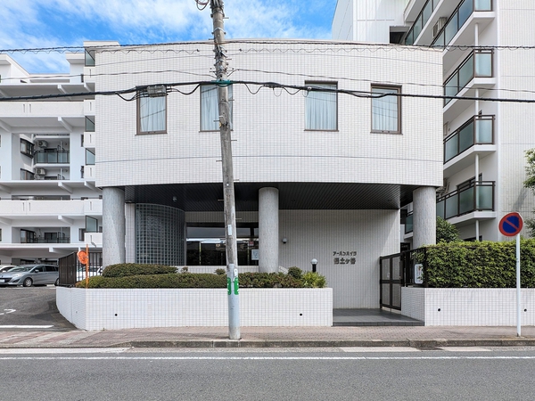 【アーバンハイツ保土ケ谷】エントランス