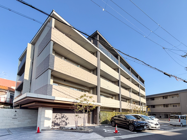 【セントフローレンスパレス京都太秦天神川】外観