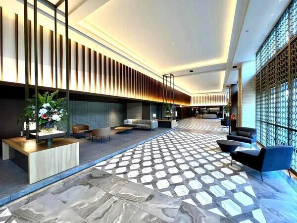 【白金ザ・スカイ】西棟２Ｆロビー