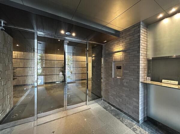 【グランドメゾン江古田】エントランス 【グランドメゾン江古田】エントランス