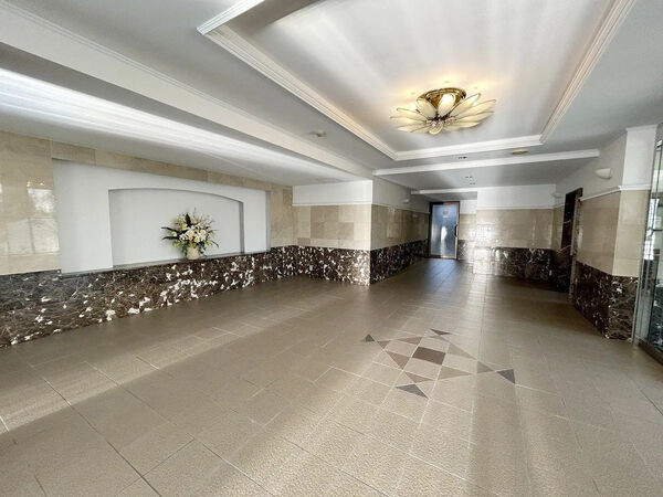 【藤和八事表山ホームズ】エントランスホール