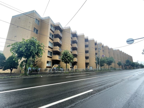 【朝日プラザ山鼻南】外観