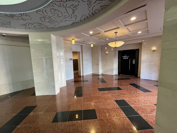 【ネクサス百道レジデンシャルタワー】エントランス