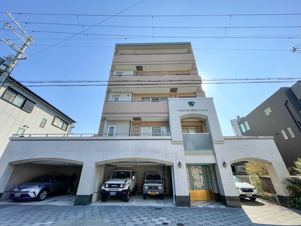 【ワコーレセレナ須磨】外観