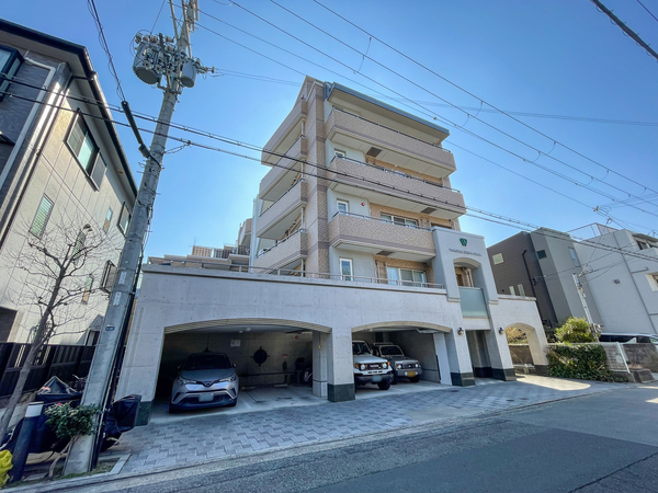 【ワコーレセレナ須磨】外観