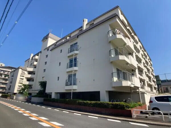 【ダイヤシャトー千里】外観
