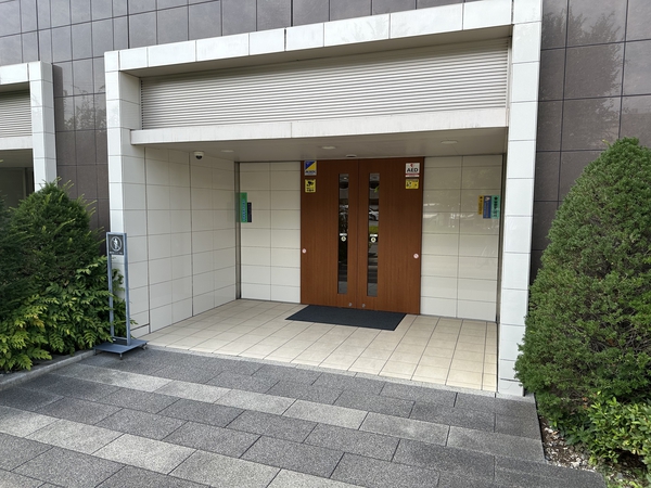 【イニシア大宮宮原サザンフォート】エントランス