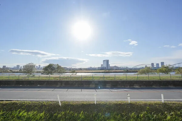 【多摩川ビューハイツ】マンションの近隣風景