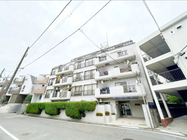 【ワコー石神井公園マンション】外観 【ワコー石神井公園マンション】外観