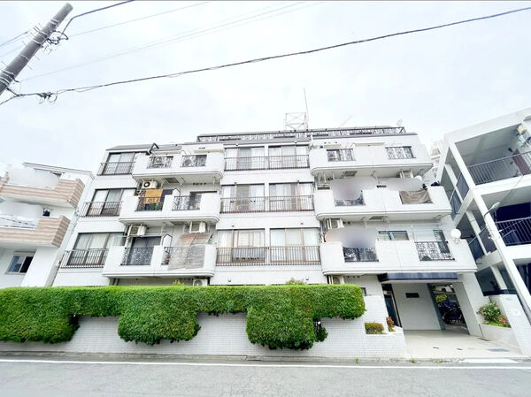 【ワコー石神井公園マンション】外観 【ワコー石神井公園マンション】外観