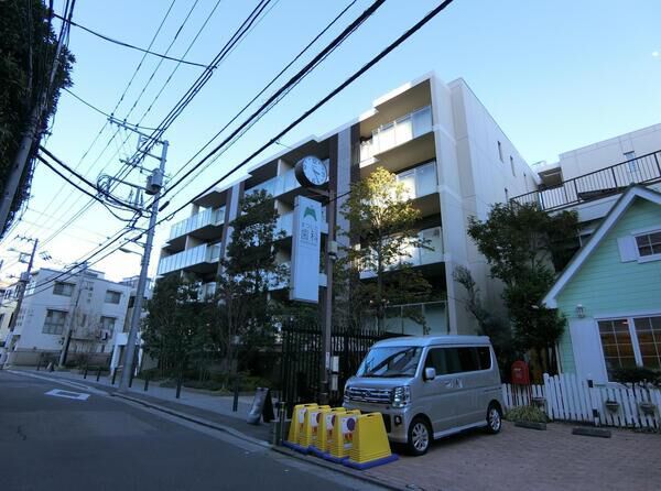 【ザ・パークハウス駒沢レジデンス】外観