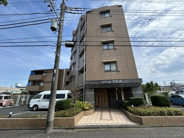 【セザール京王堀之内】外観