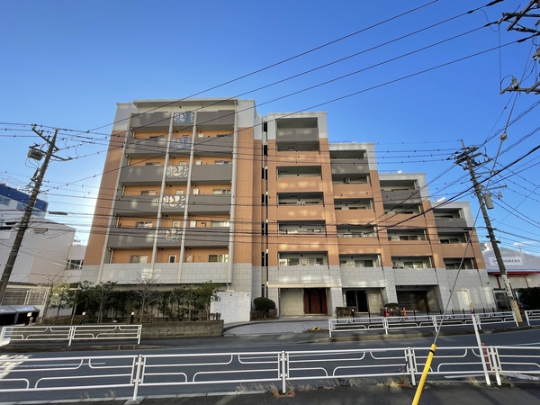 【クオス横浜鴨居レジデンシャルステージ】外観