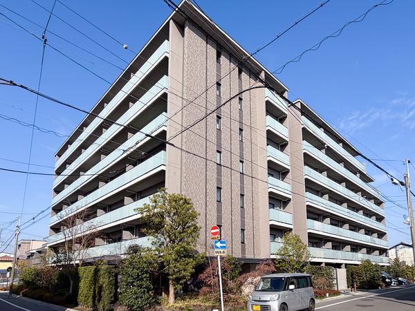 【メイツ京都唐橋】外観