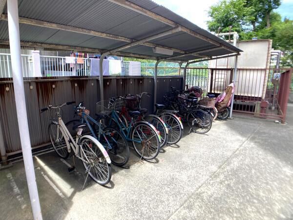 【NICハイム東陽町第3】駐輪場