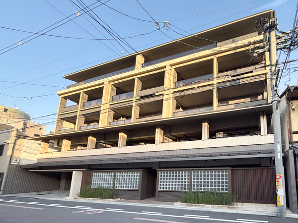 【THE RESOCIA堺町二条】外観