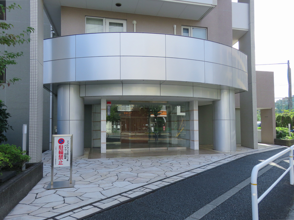 【小田急コアロード砧公園】エントランス 【小田急コアロード砧公園】エントランス