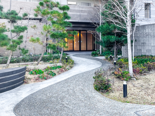 【グランドパレス高石】エントランス