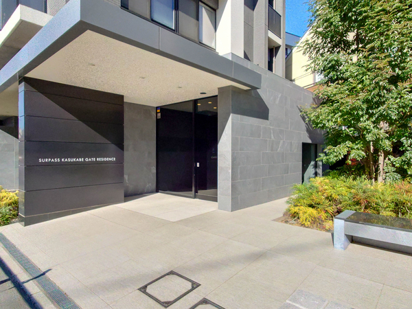 【サーパス春日部ゲートレジデンス】エントランス