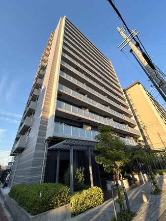 【エスリード城東中央】外観