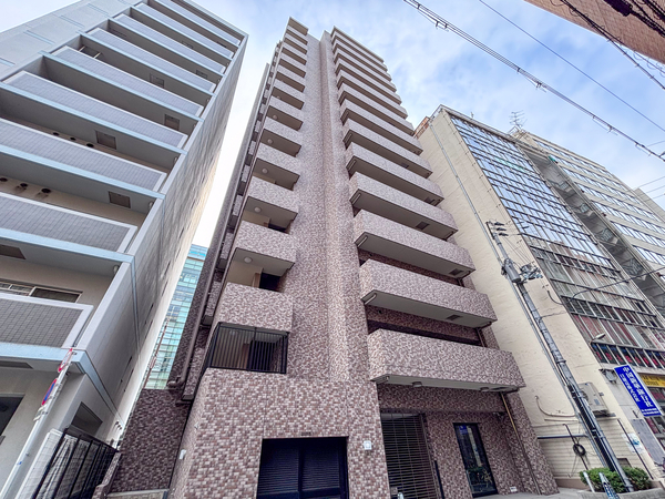 【リーガル靱本町】外観