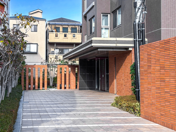 【新森駅前ザレジデンスWEST】エントランス 【新森駅前ザレジデンスWEST】エントランス