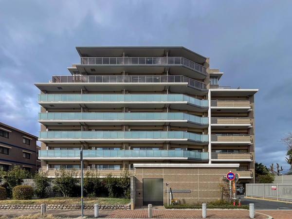 【プレイズ塚口】外観