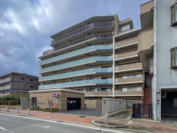 【プレイズ塚口】外観