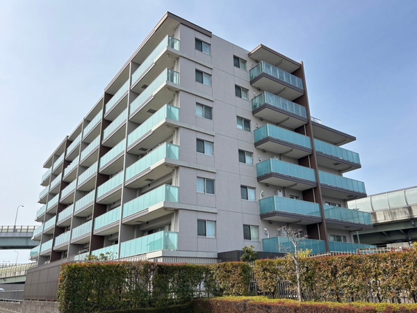 【エクセレントシティ市が尾】外観