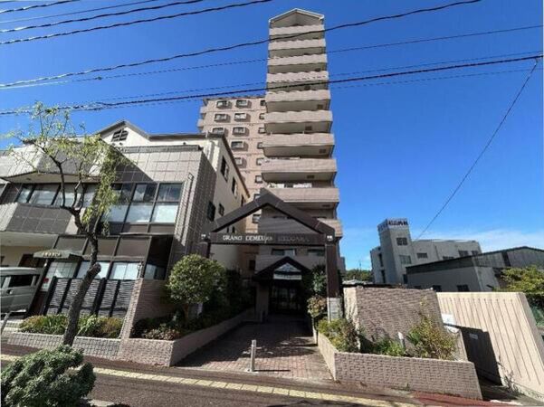 【グランドムール塩釜】外観写真