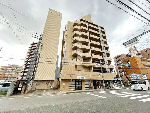 【ガーデンライフ南福岡】外観