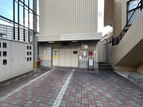 【ガーデンライフ南福岡】駐車場 【ガーデンライフ南福岡】駐車場