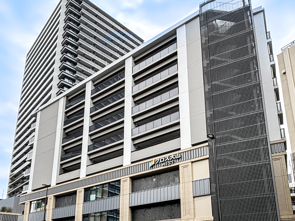 【クロス大山レジデンスウエスト】外観