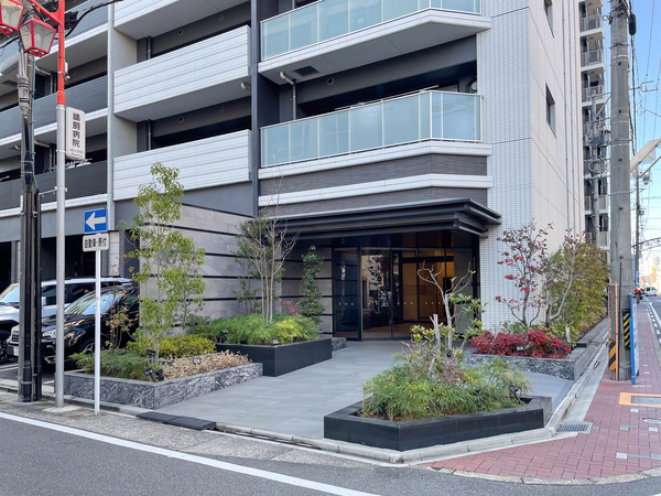 【カルティア名駅中村日赤】エントランス