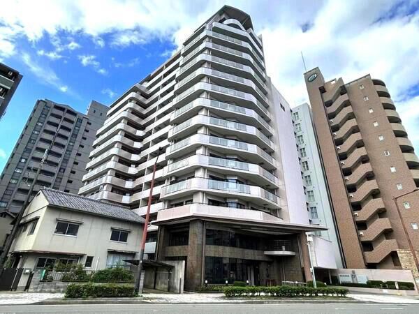 【ジョイナス天神タワー】外観3 【ジョイナス天神タワー】外観3