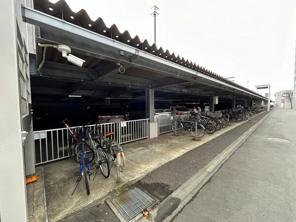 【ヴェルビュ福住】駐輪場 【ヴェルビュ福住】駐輪場