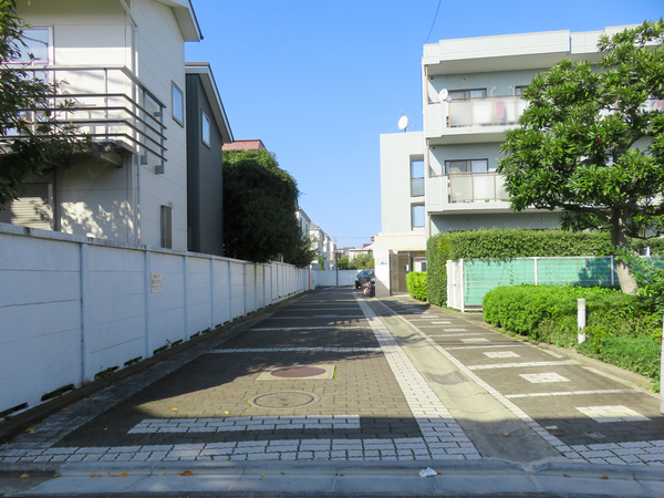 【リリファ仙川】エントランス 【リリファ仙川】エントランス