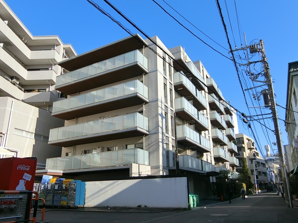 【ガーデンテラス大倉山プレミアム】外観