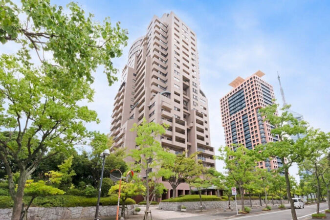 【アトモスももち】外観