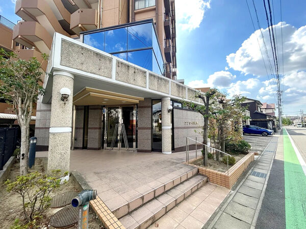 【コンセール豊明】エントランス