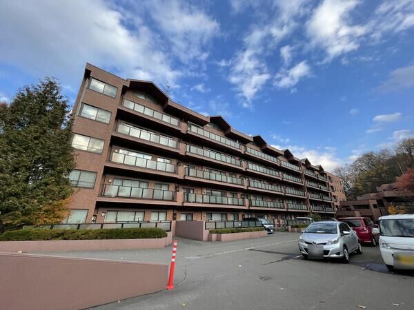 リーベンデール伏見壱番館