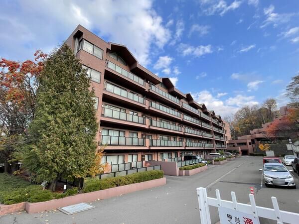 リーベンデール伏見壱番館