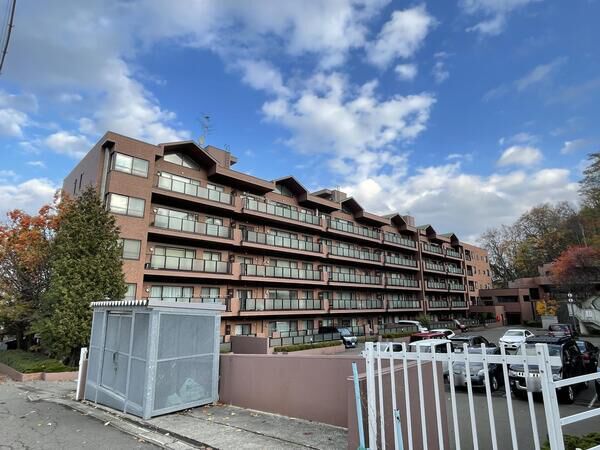 リーベンデール伏見壱番館