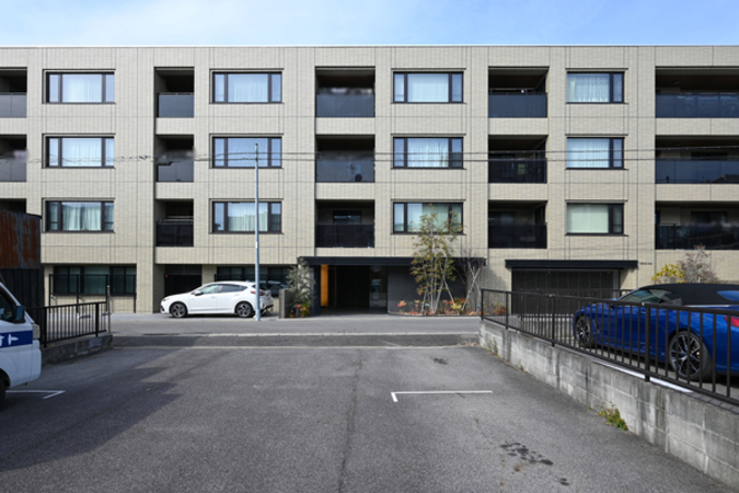 【ル・シェモア本山】エントランス 【ル・シェモア本山】エントランス