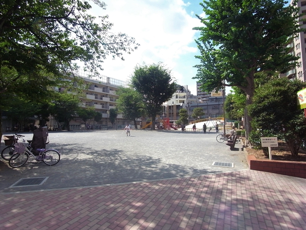 「区立亀有公園」まで徒歩4分（約280ｍ）