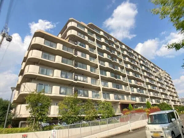 【シャルム茨木】外観