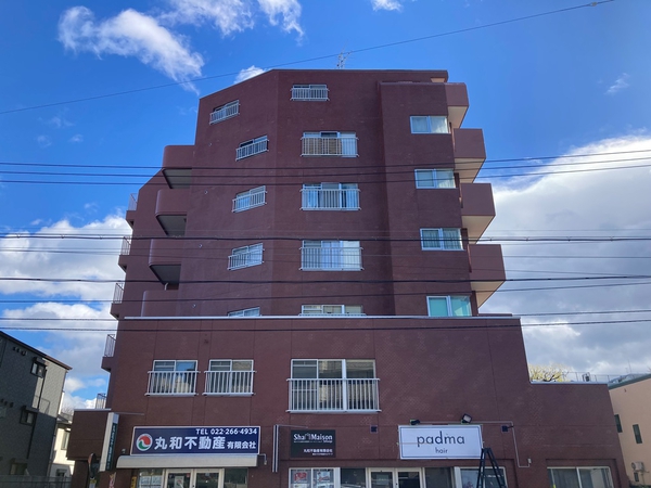 【シーアイマンション南材木町】外観写真