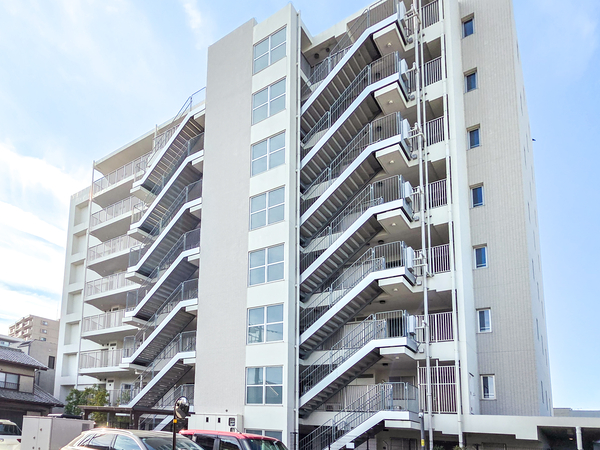 【ジオ戸田公園】外観 【ジオ戸田公園】外観