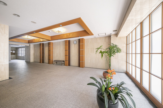 エントランス エントランス